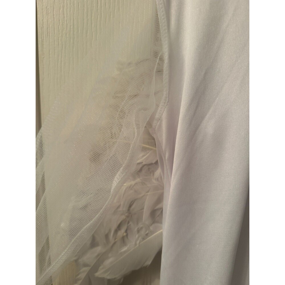 Girl's Angel Costume Includes Lighted Wings Size Medium 7/8 - Picture 3 of 10
